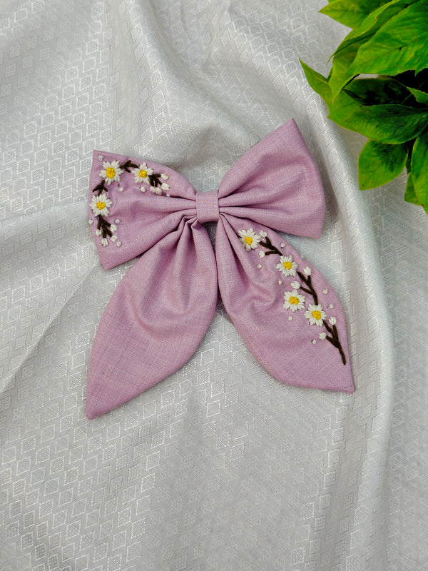 Mini Daisy embroidery bow clips
