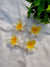 Big Size White Yellow Combination Flower Claw