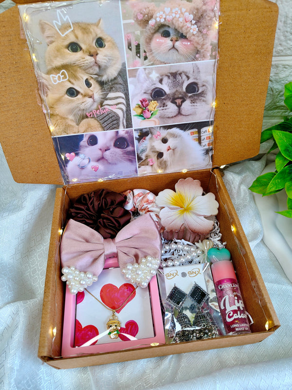 Dreamy Aura Hamper
