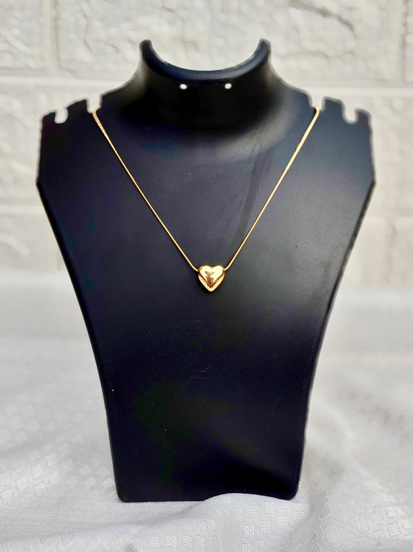 Everlasting Love Heart Pendant – Waterproof & Anti-Tarnish Gold Necklace