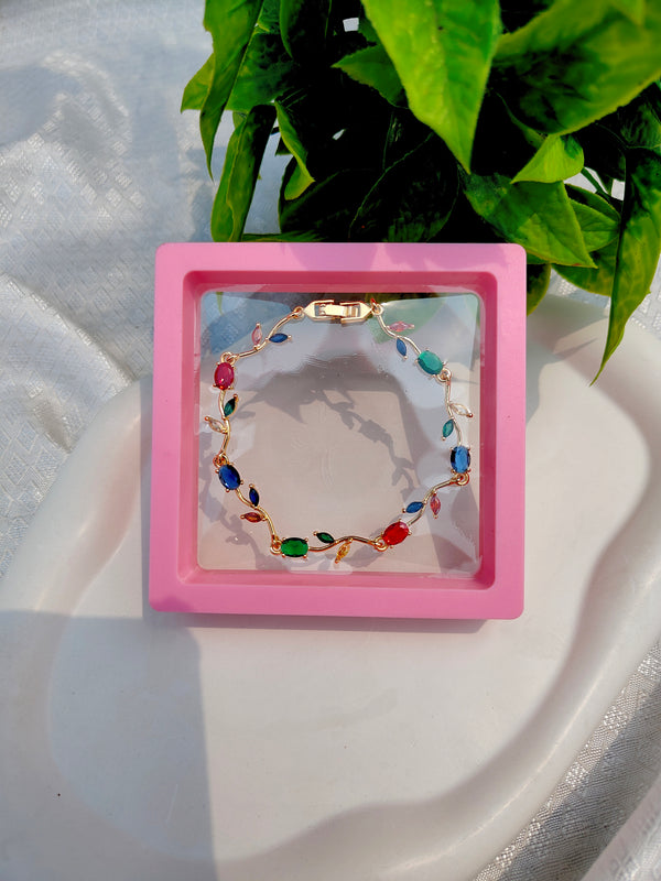 Anti Tarnish Tulip Bracelet