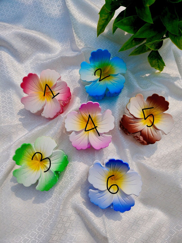 Matte Finish Hibiscus Flower Claw