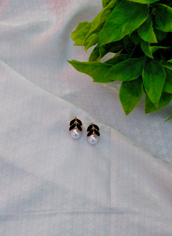 Midnight Leaf Pearl Earrings