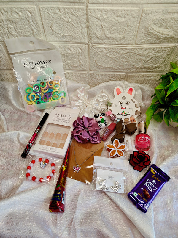 18-20 Gift Birthday Hamper (with a premium birthday theme box)