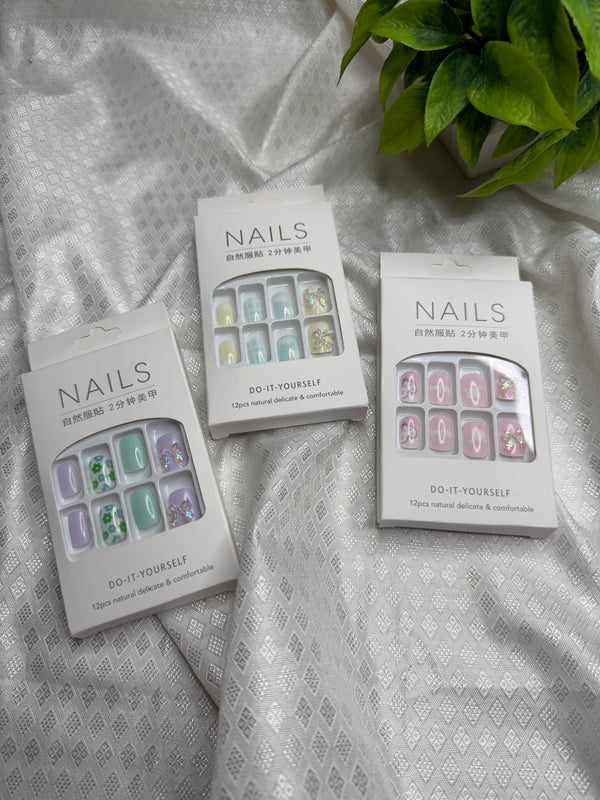 Medium Size Fake Nails