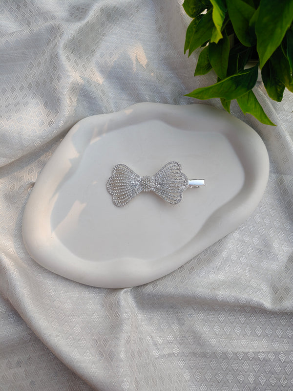Chic Bowknot AD Stone Clip