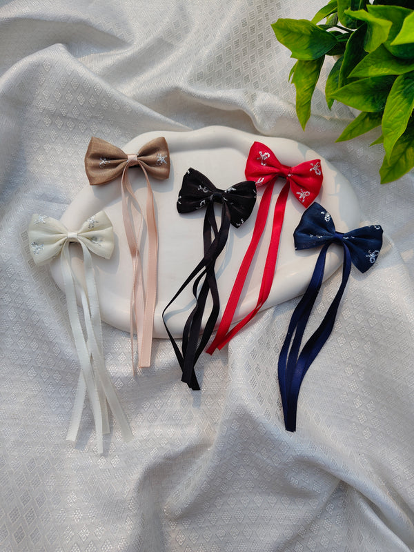 Classic Ribbon Tail Bow